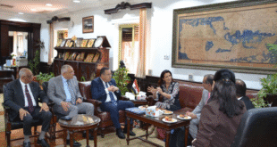 وفد أمريكي فى جامعة الإسكندرية